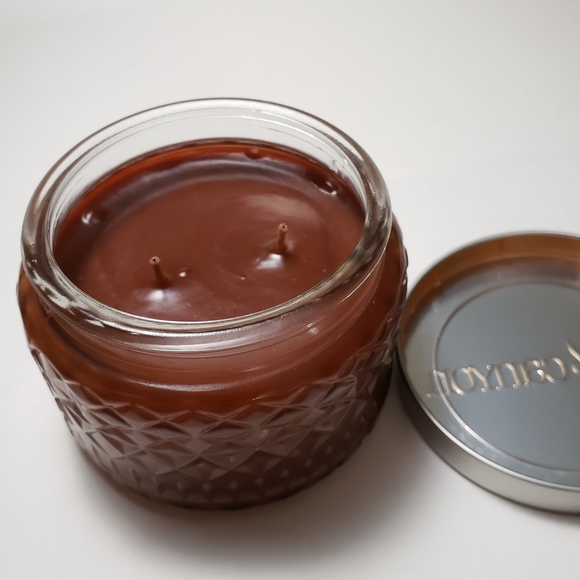 Gold Canyon Applewood Up To 60 Hour Burn Candle - Picture 3 of 6